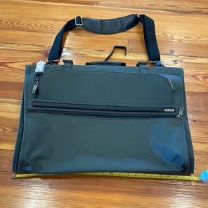 TUMI travel hanging bag gray NEW without tags